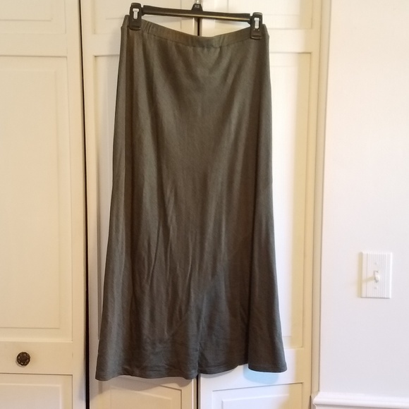 Eileen Fisher Dresses & Skirts - Eileen Fisher Army Green Midi Skirt